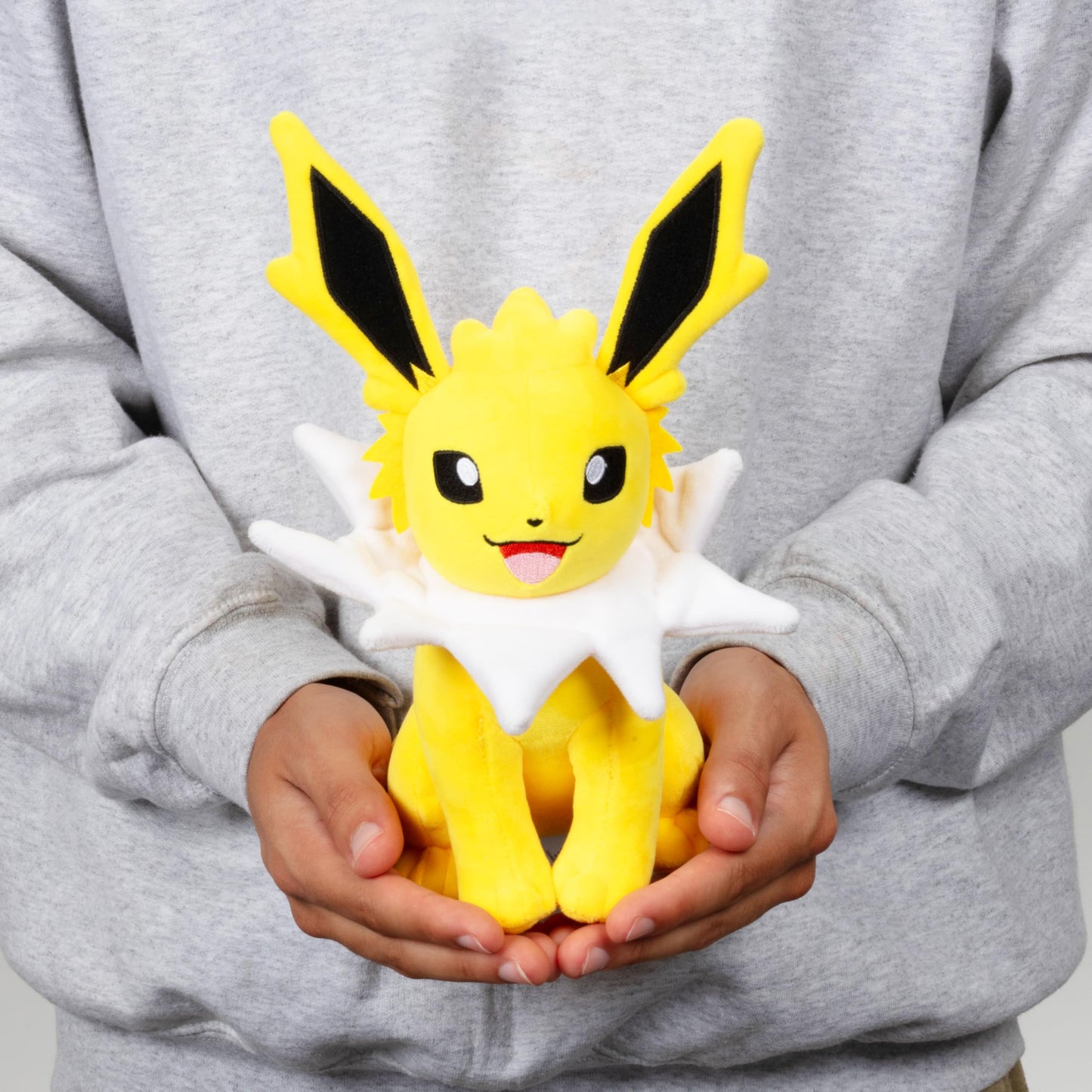 Pokémon 8" Jolteon Plush - Officially Licensed - Eevee Evolution Figure - Authentic Soft Stuffed Animal Toy - Easter Basket Stuffer Gift for Kids, Boys, Girls - 2+